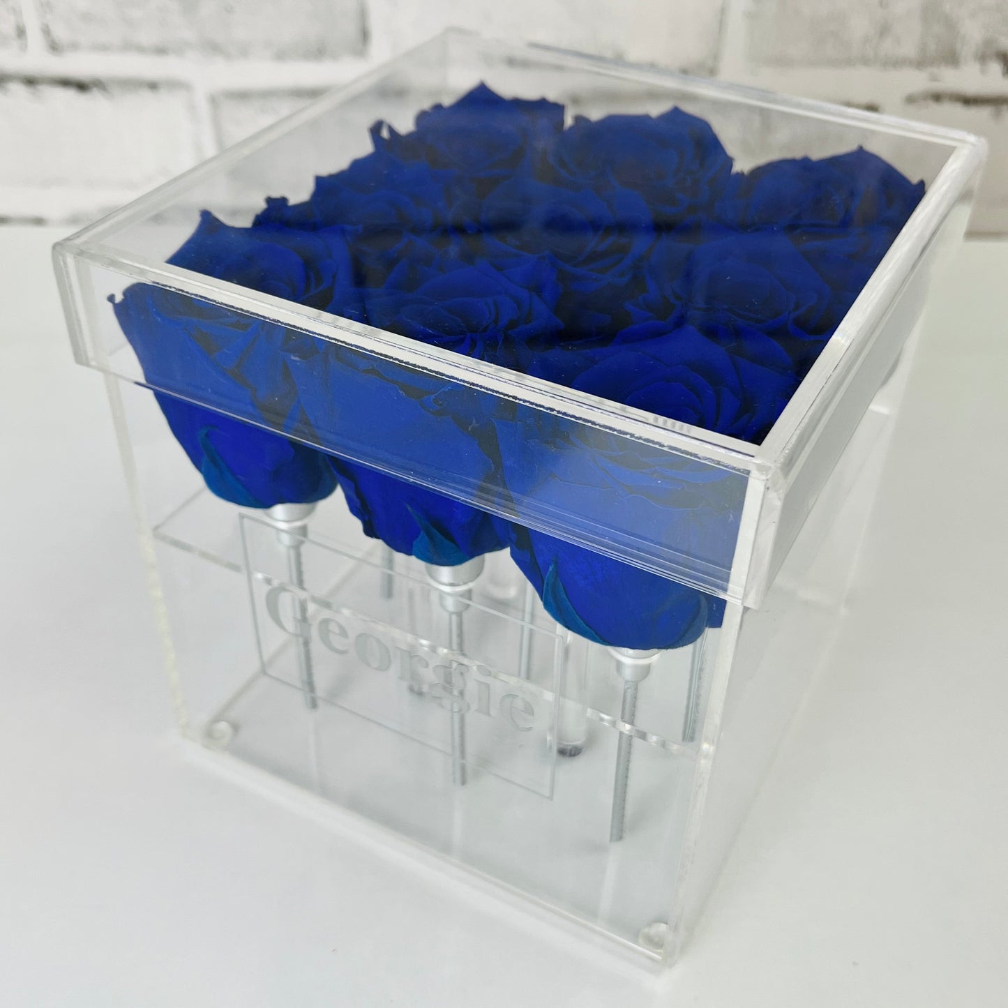 Infinity Rose Gift Box - Eternal Roses - Sapphire Blue Infinity Roses - Rose Colours divider-Sapphire Blue