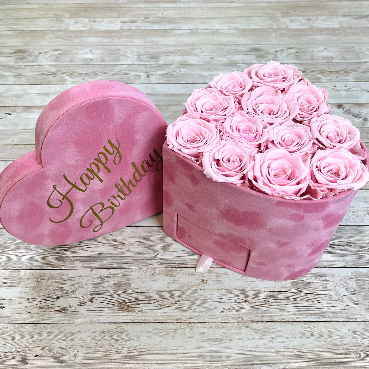 Pink Velvet Heart Infinity Rose Box