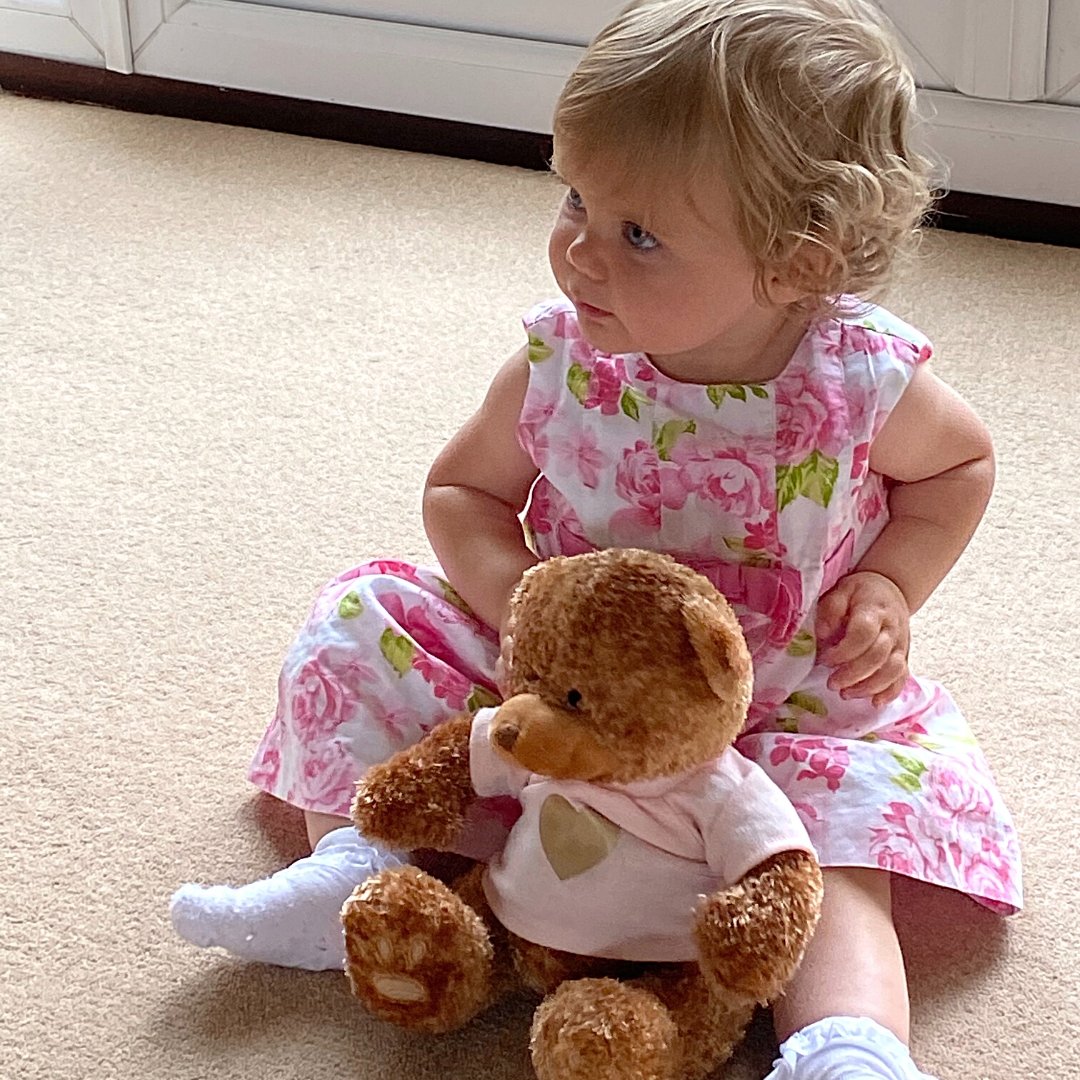 Teddy bear for 1 best sale year old baby girl